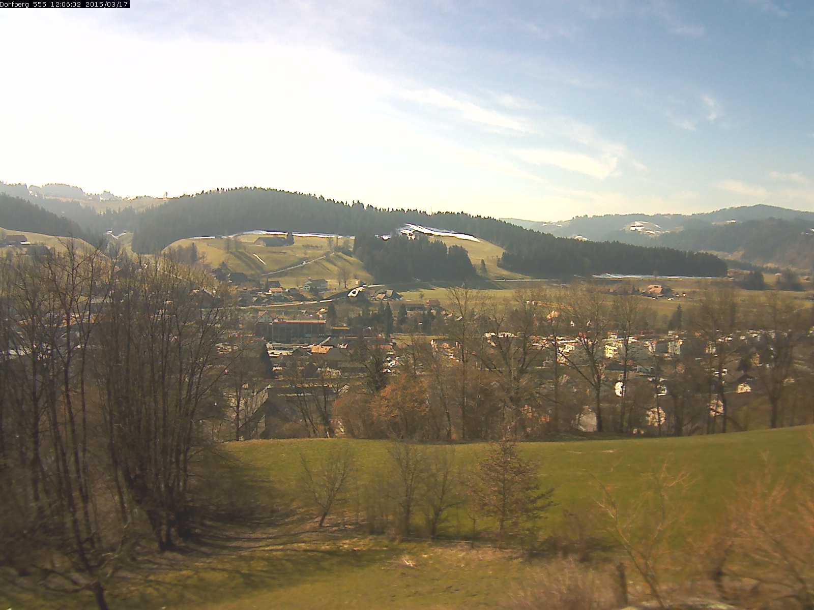 Webcam-Bild: Aussicht vom Dorfberg in Langnau 20150317-120601