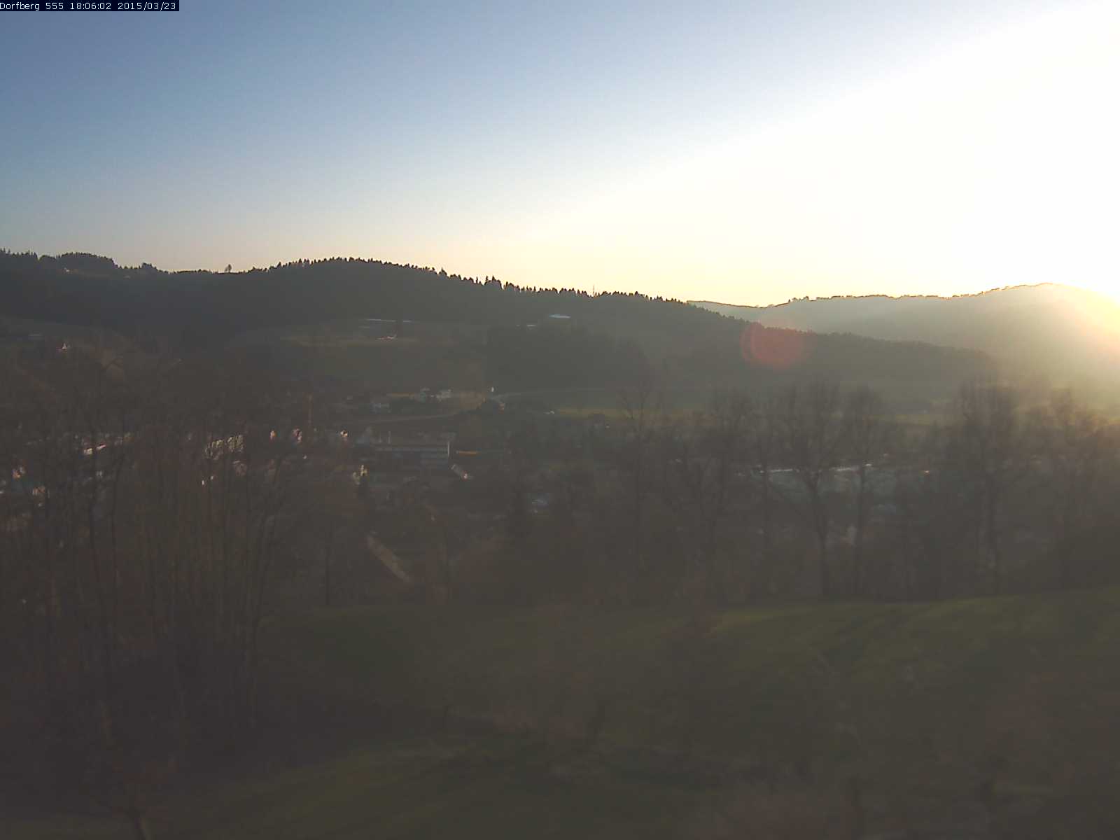 Webcam-Bild: Aussicht vom Dorfberg in Langnau 20150323-180601