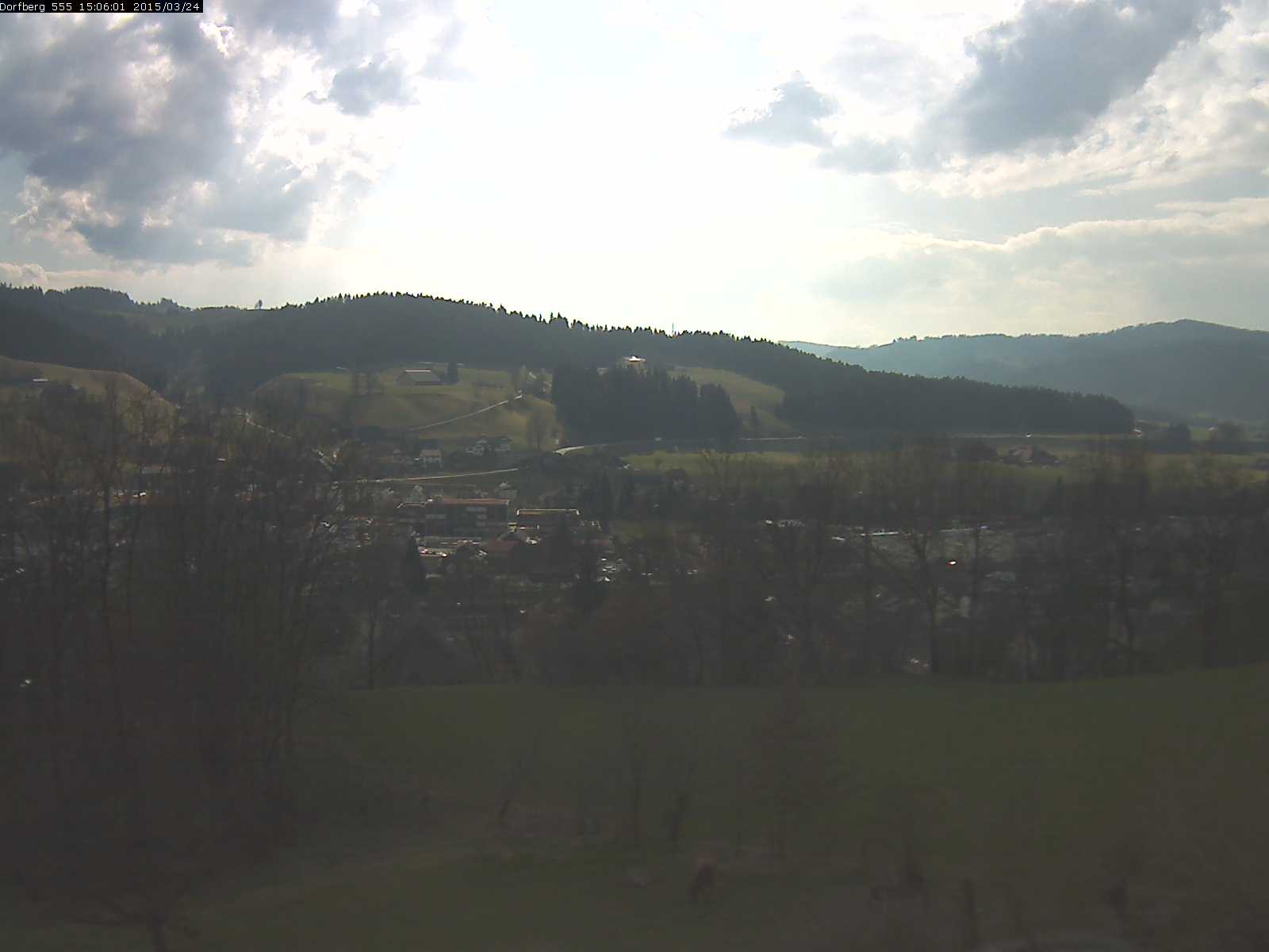 Webcam-Bild: Aussicht vom Dorfberg in Langnau 20150324-150601