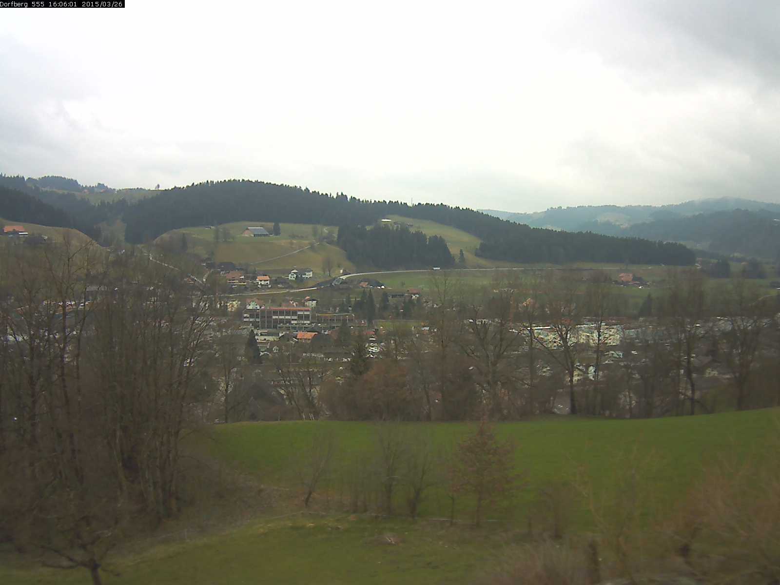 Webcam-Bild: Aussicht vom Dorfberg in Langnau 20150326-160601