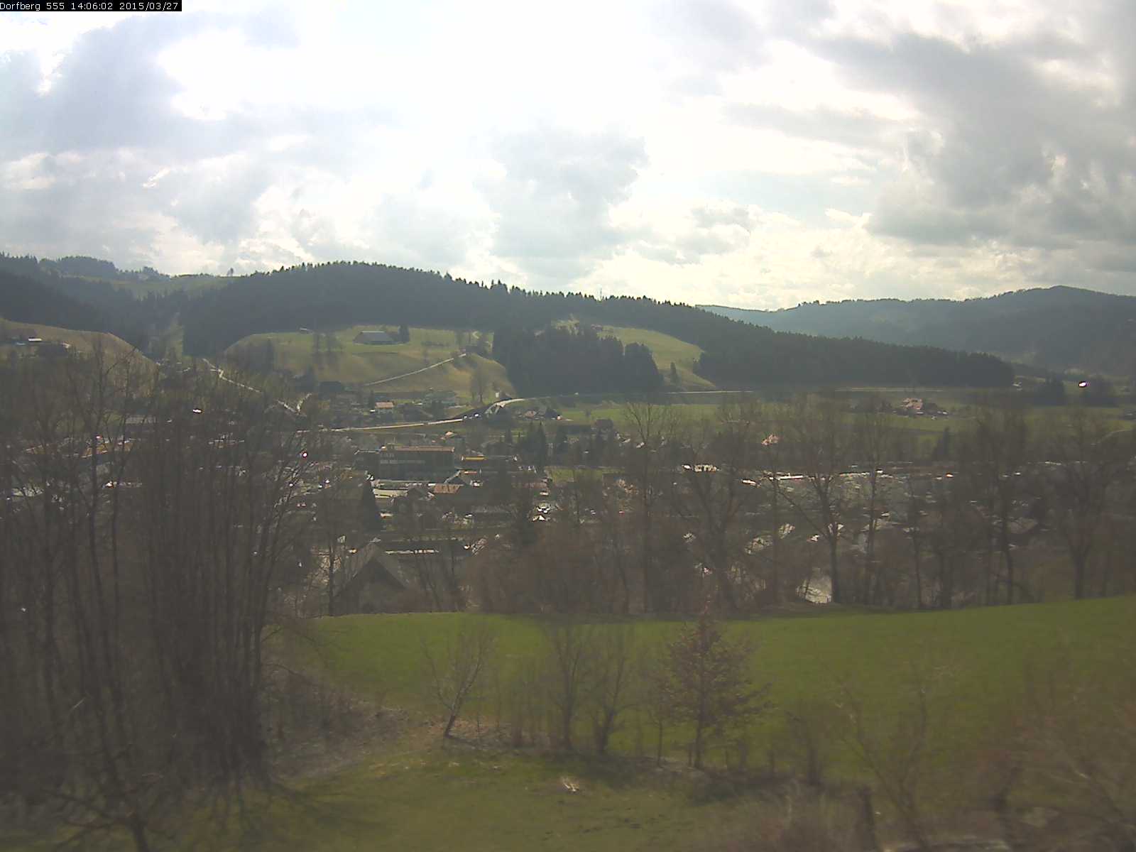 Webcam-Bild: Aussicht vom Dorfberg in Langnau 20150327-140601