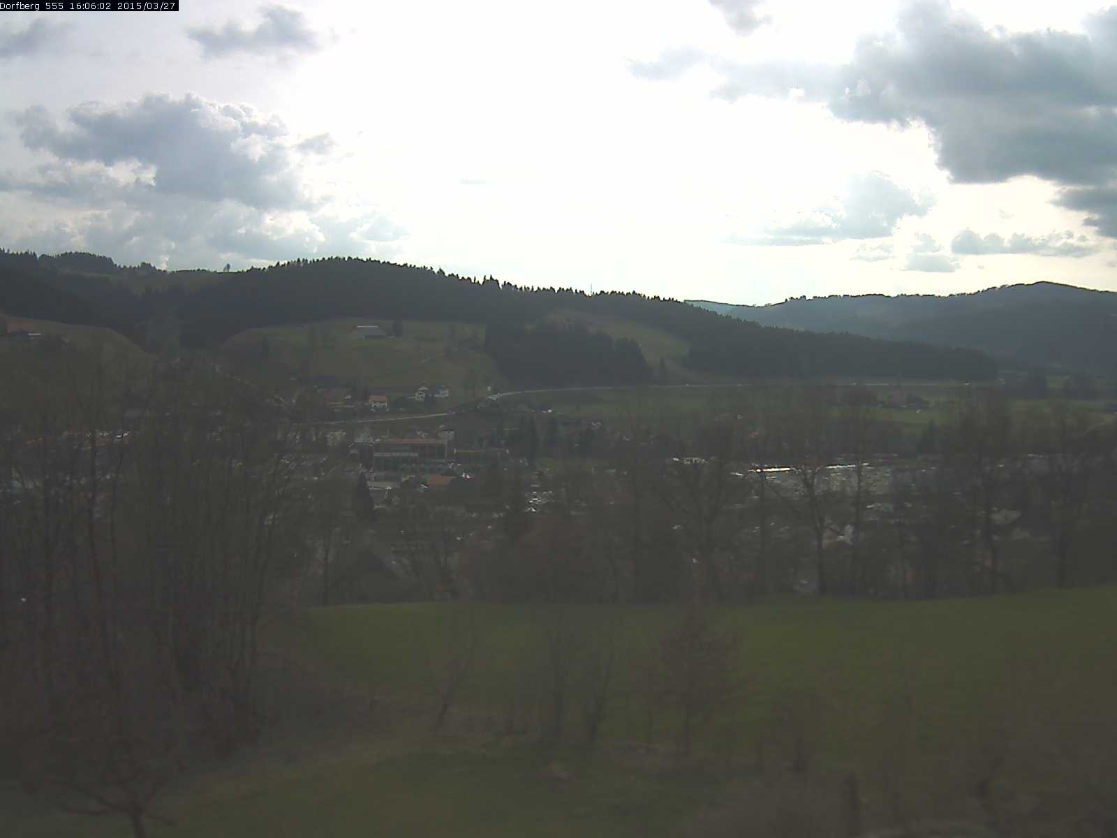 Webcam-Bild: Aussicht vom Dorfberg in Langnau 20150327-160601