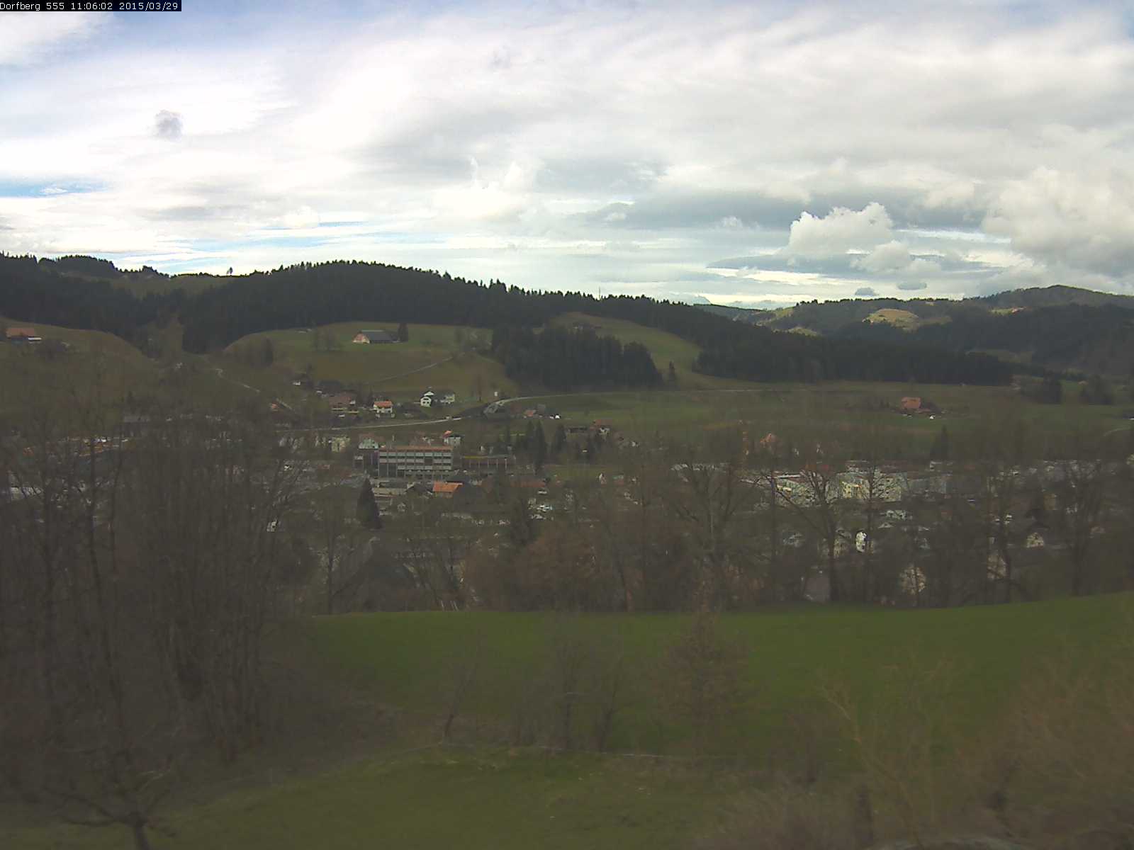 Webcam-Bild: Aussicht vom Dorfberg in Langnau 20150329-110601