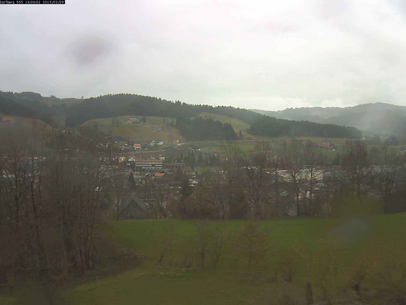 Webcam-Bild: Aussicht vom Dorfberg in Langnau 20150329-160601