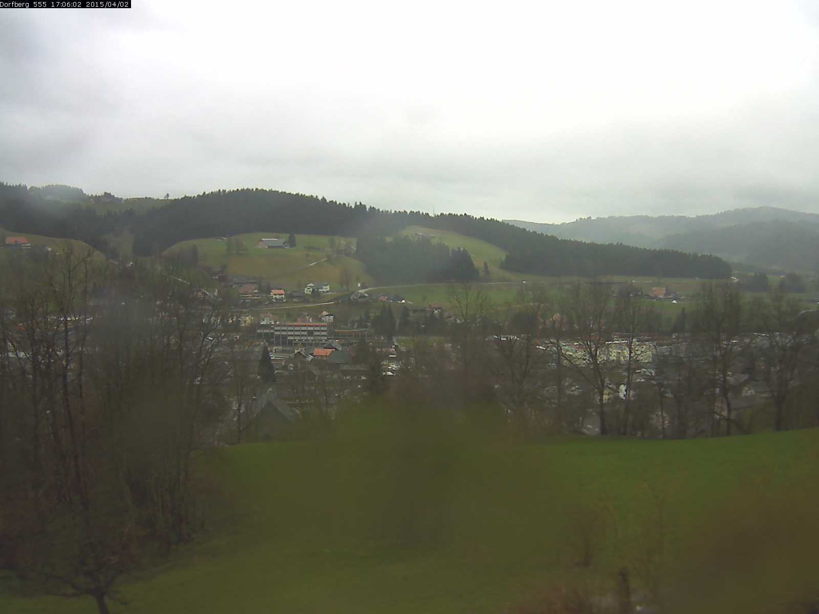 Webcam-Bild: Aussicht vom Dorfberg in Langnau 20150402-170601
