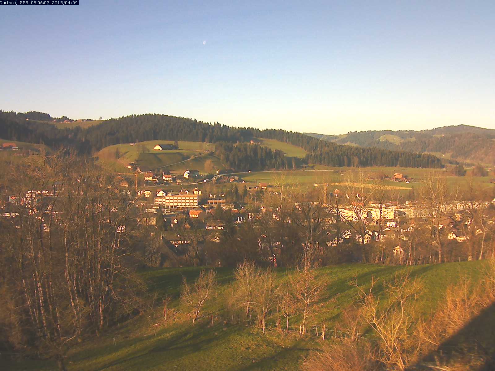 Webcam-Bild: Aussicht vom Dorfberg in Langnau 20150409-080601