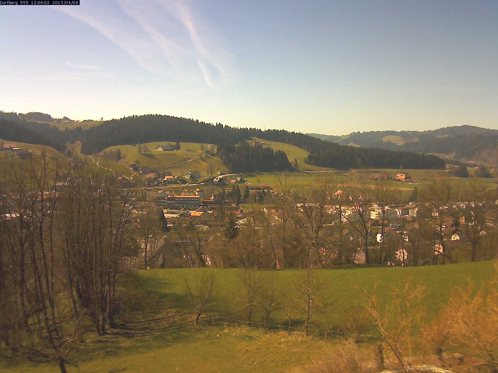 Webcam-Bild: Aussicht vom Dorfberg in Langnau 20150409-120601