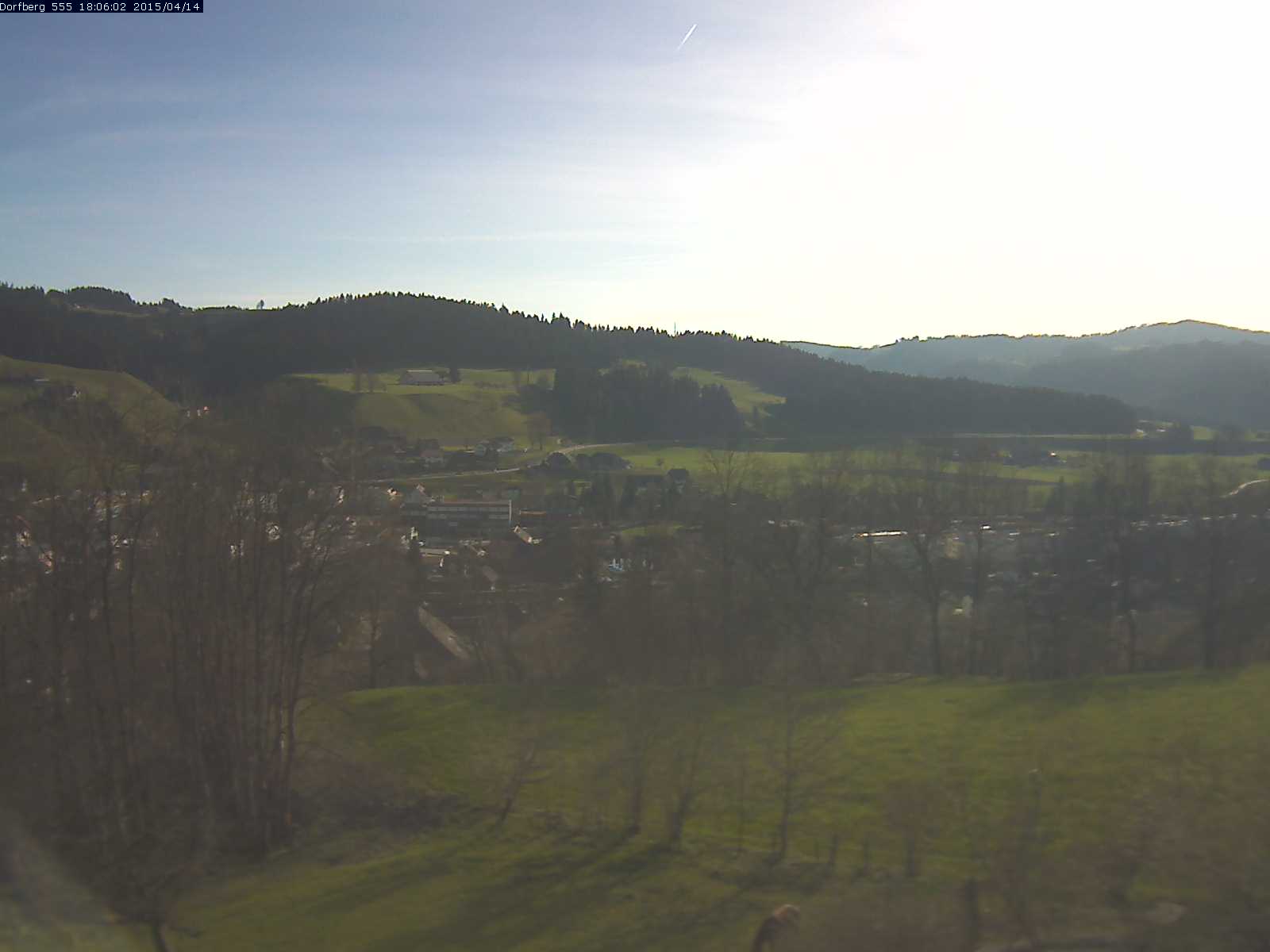 Webcam-Bild: Aussicht vom Dorfberg in Langnau 20150414-180601