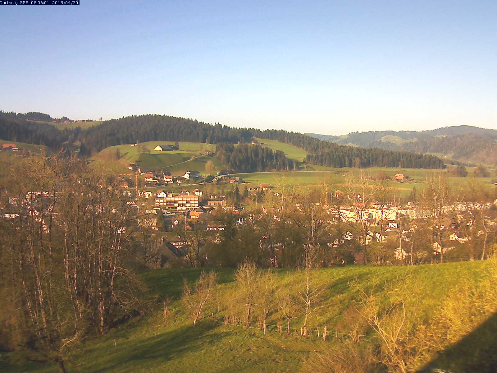 Webcam-Bild: Aussicht vom Dorfberg in Langnau 20150420-080601