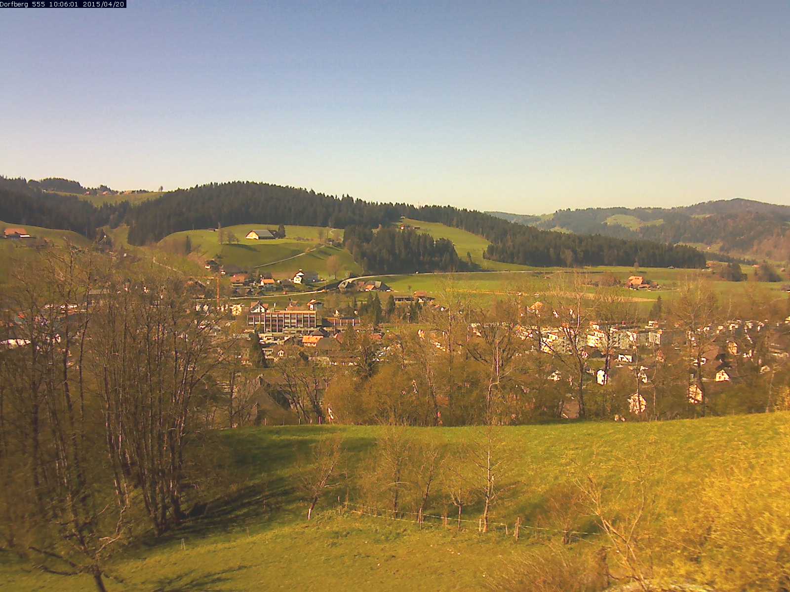 Webcam-Bild: Aussicht vom Dorfberg in Langnau 20150420-100601
