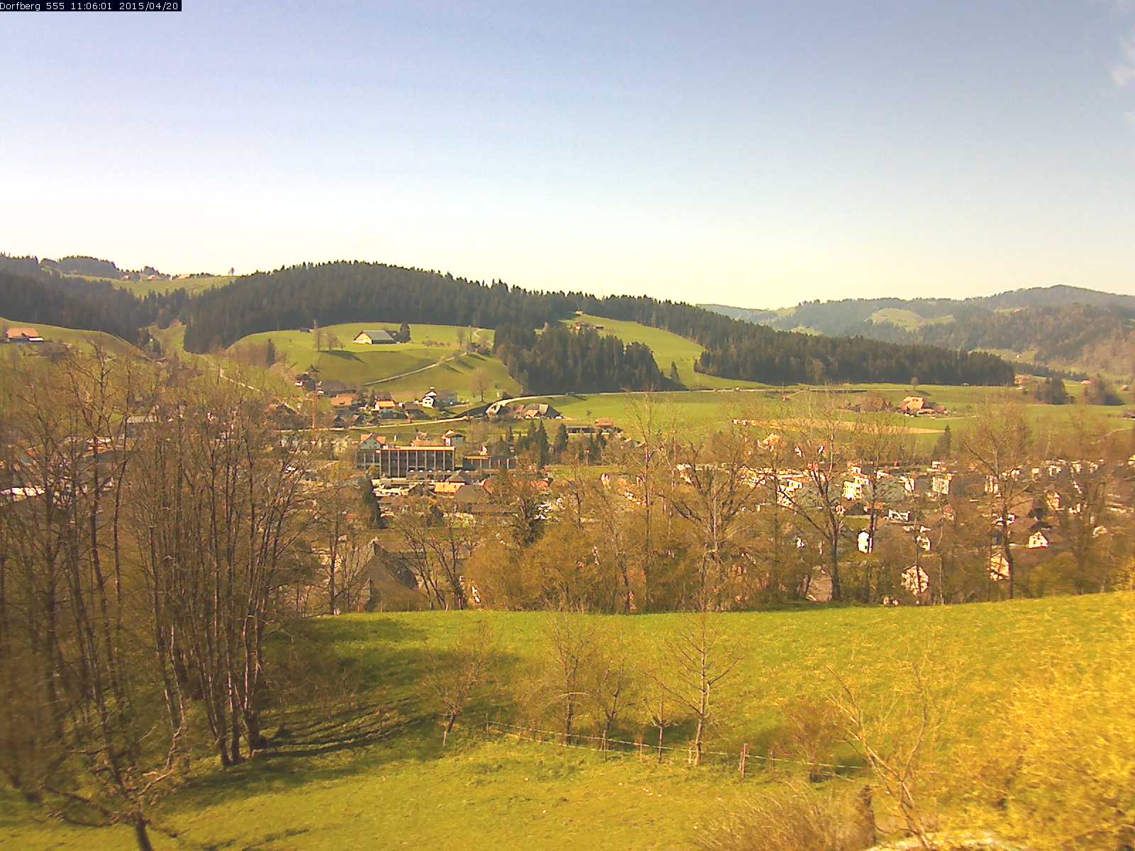 Webcam-Bild: Aussicht vom Dorfberg in Langnau 20150420-110601