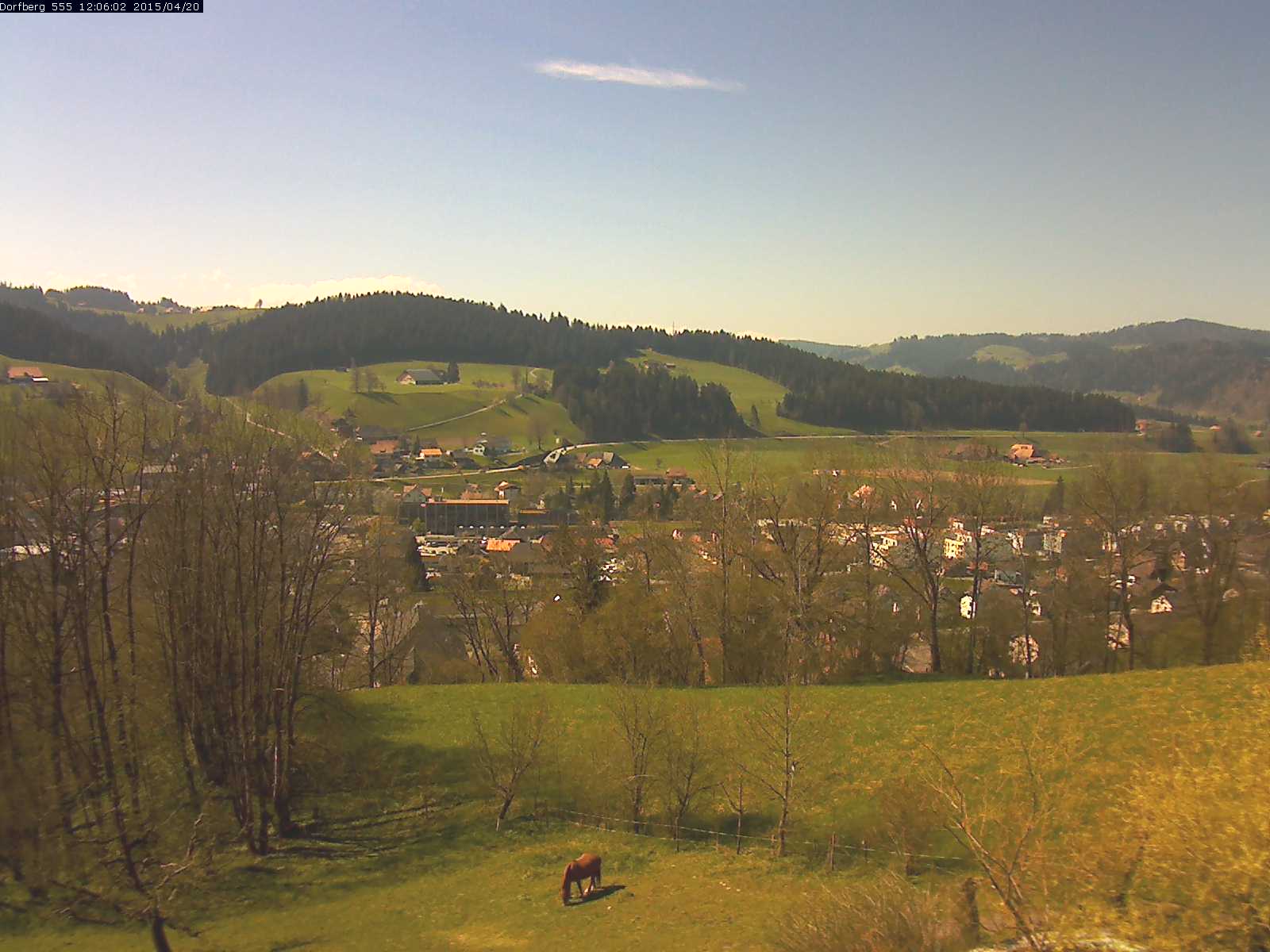 Webcam-Bild: Aussicht vom Dorfberg in Langnau 20150420-120601
