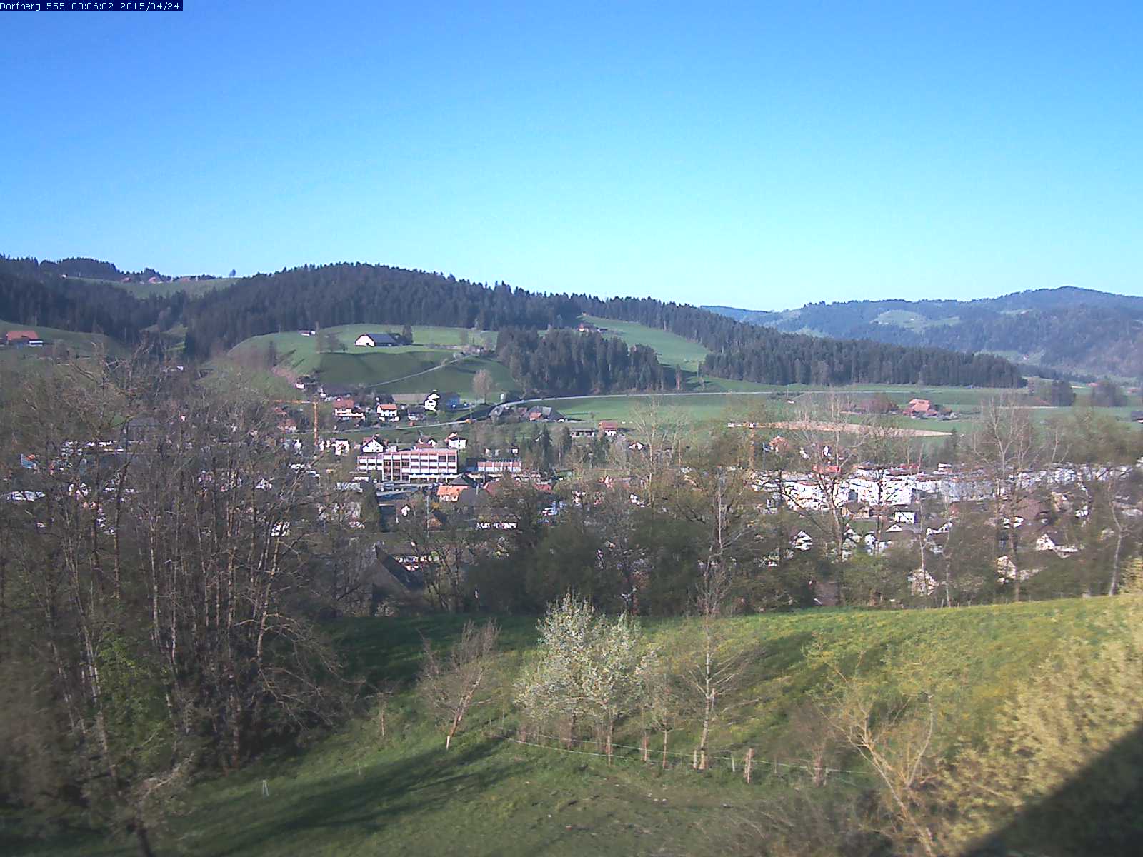Webcam-Bild: Aussicht vom Dorfberg in Langnau 20150424-080601