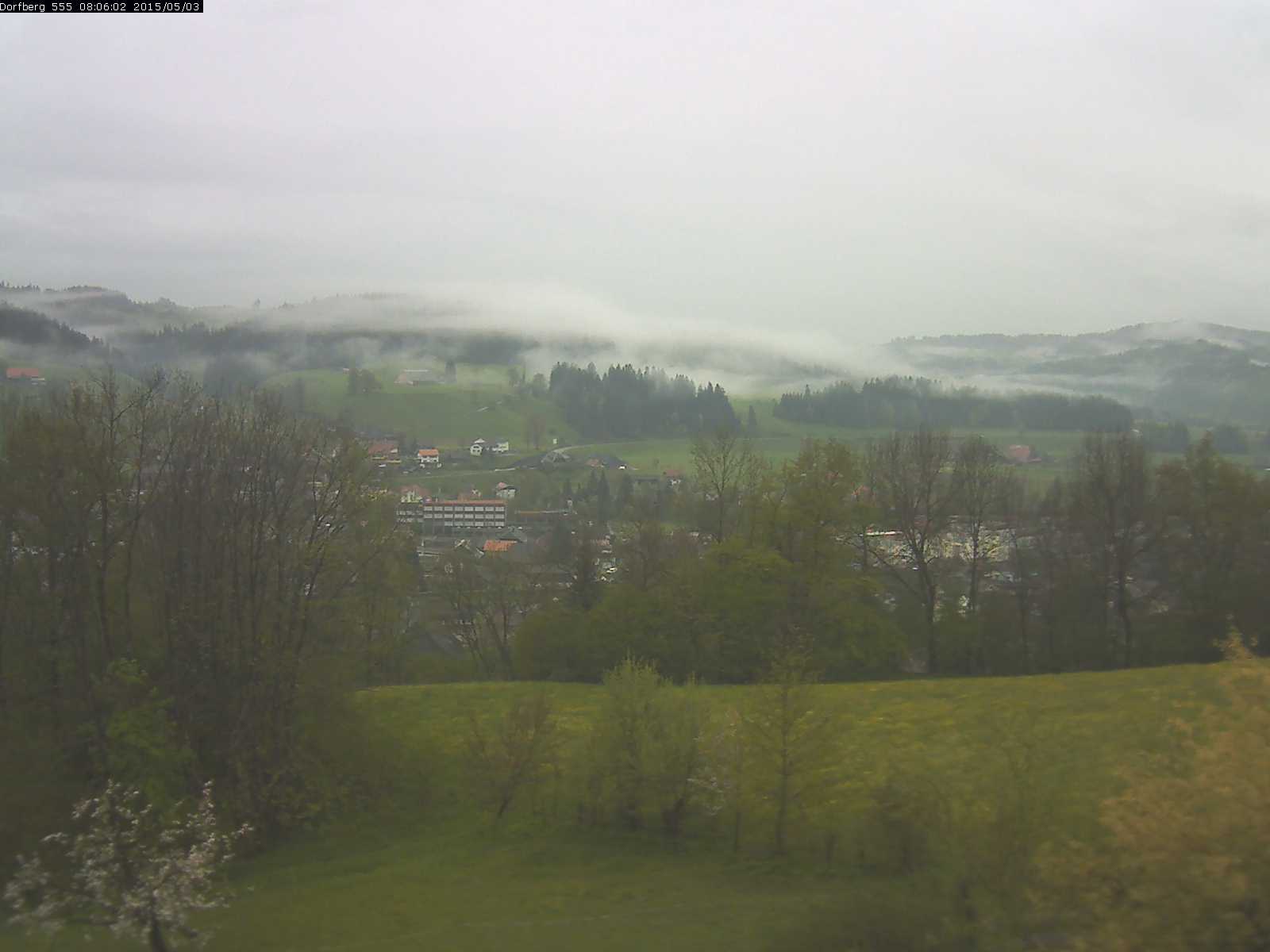 Webcam-Bild: Aussicht vom Dorfberg in Langnau 20150503-080601