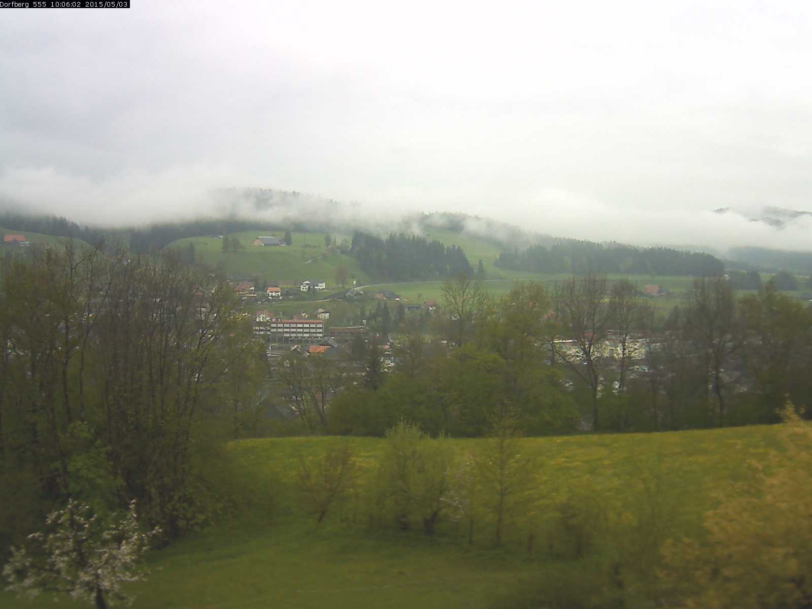 Webcam-Bild: Aussicht vom Dorfberg in Langnau 20150503-100601