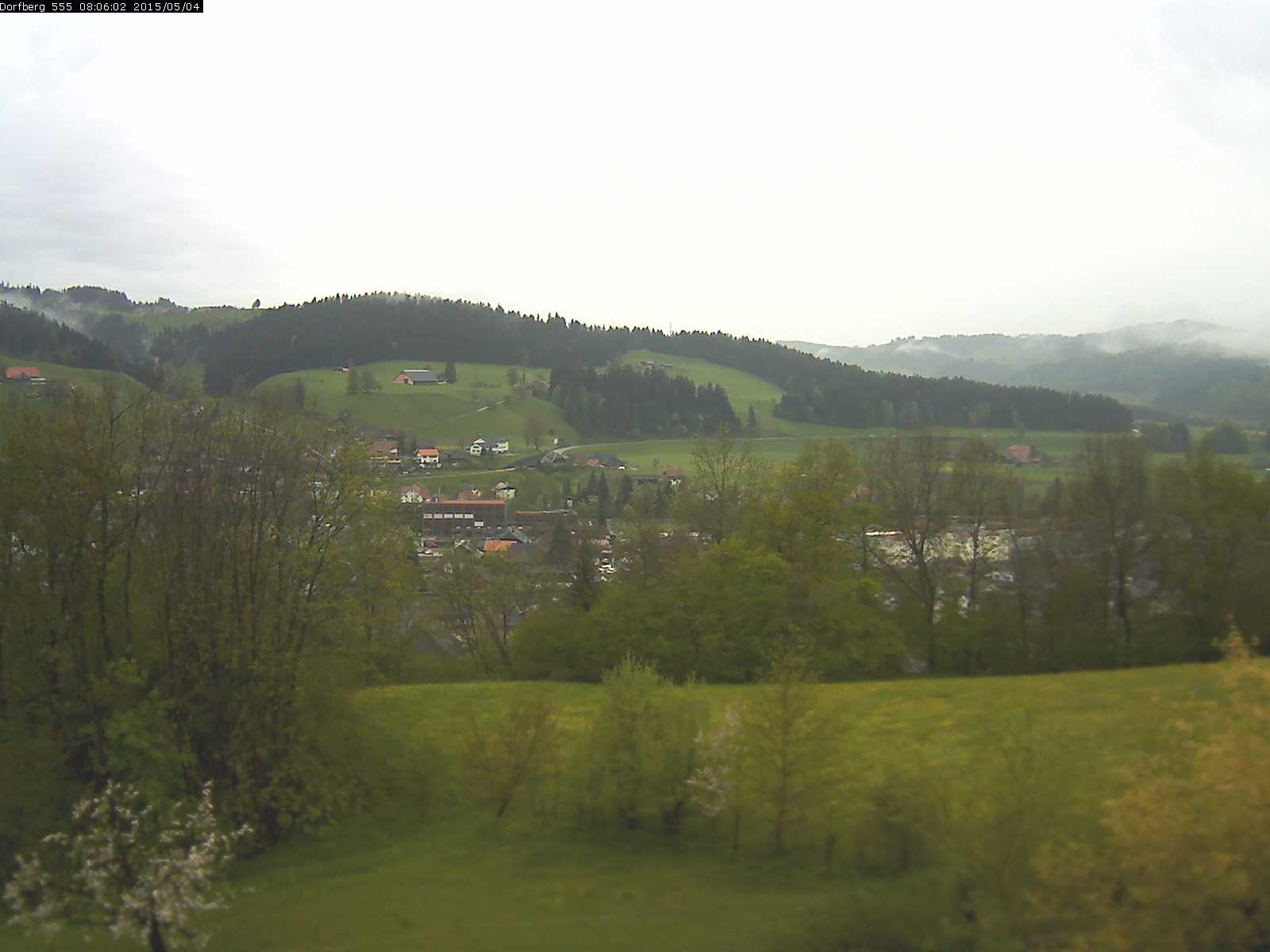 Webcam-Bild: Aussicht vom Dorfberg in Langnau 20150504-080601