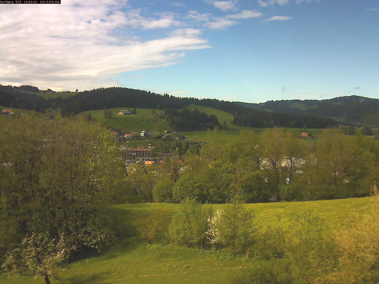 Webcam-Bild: Aussicht vom Dorfberg in Langnau 20150506-100601