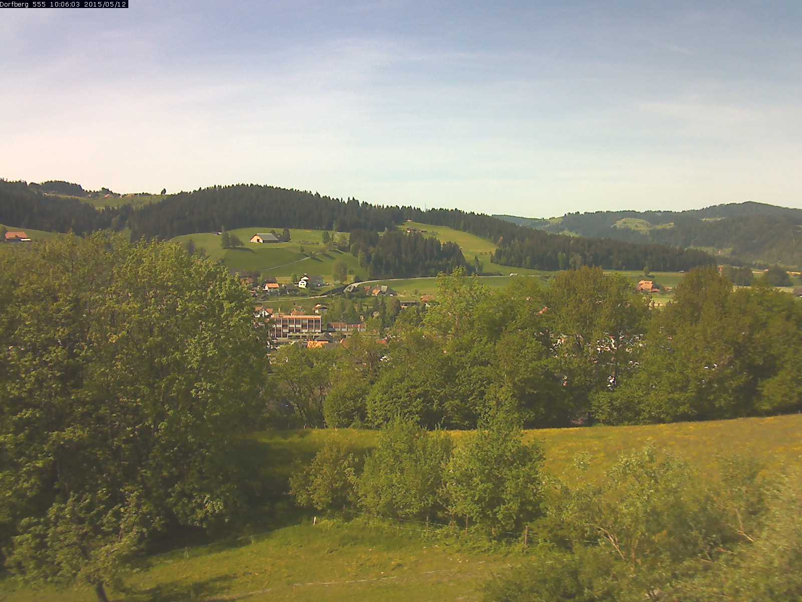Webcam-Bild: Aussicht vom Dorfberg in Langnau 20150512-100602