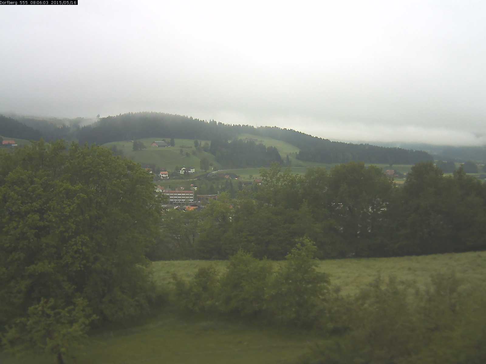 Webcam-Bild: Aussicht vom Dorfberg in Langnau 20150516-080601