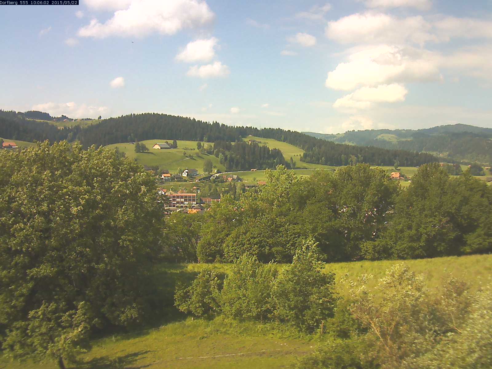 Webcam-Bild: Aussicht vom Dorfberg in Langnau 20150522-100601