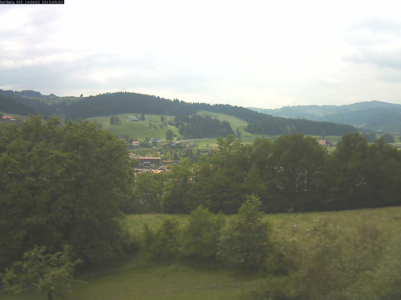 Webcam-Bild: Aussicht vom Dorfberg in Langnau 20150522-140601