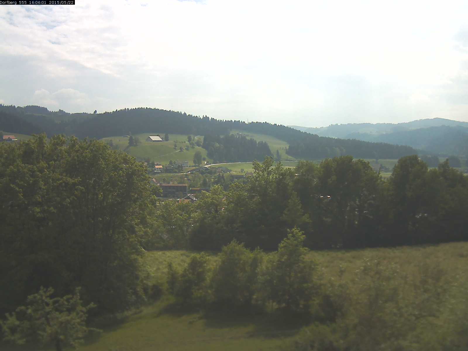 Webcam-Bild: Aussicht vom Dorfberg in Langnau 20150522-160601