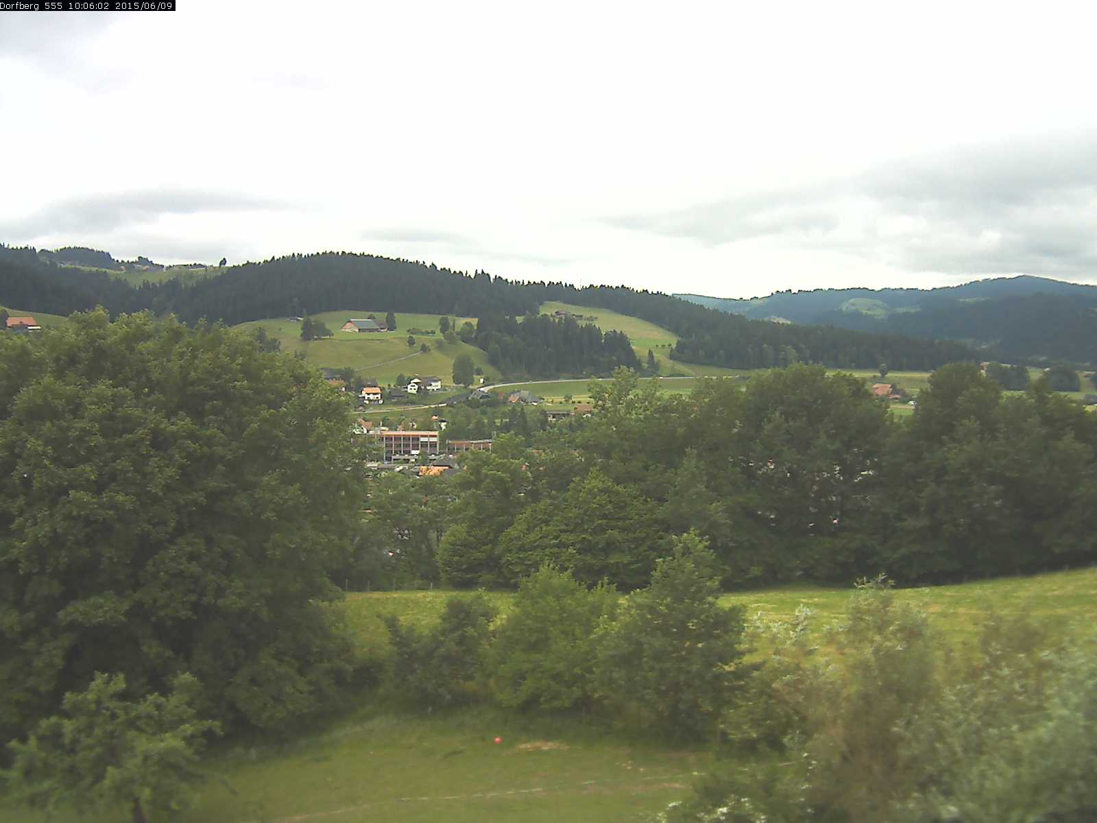 Webcam-Bild: Aussicht vom Dorfberg in Langnau 20150609-100601