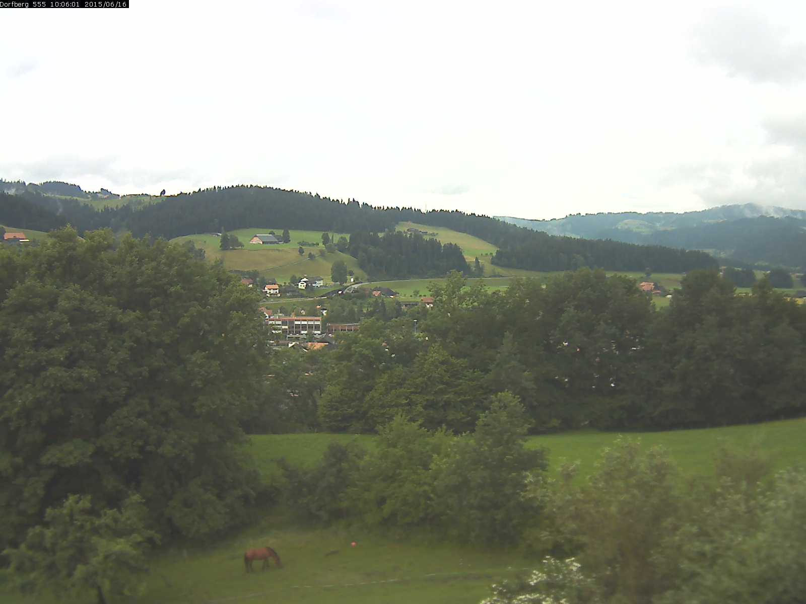 Webcam-Bild: Aussicht vom Dorfberg in Langnau 20150616-100601