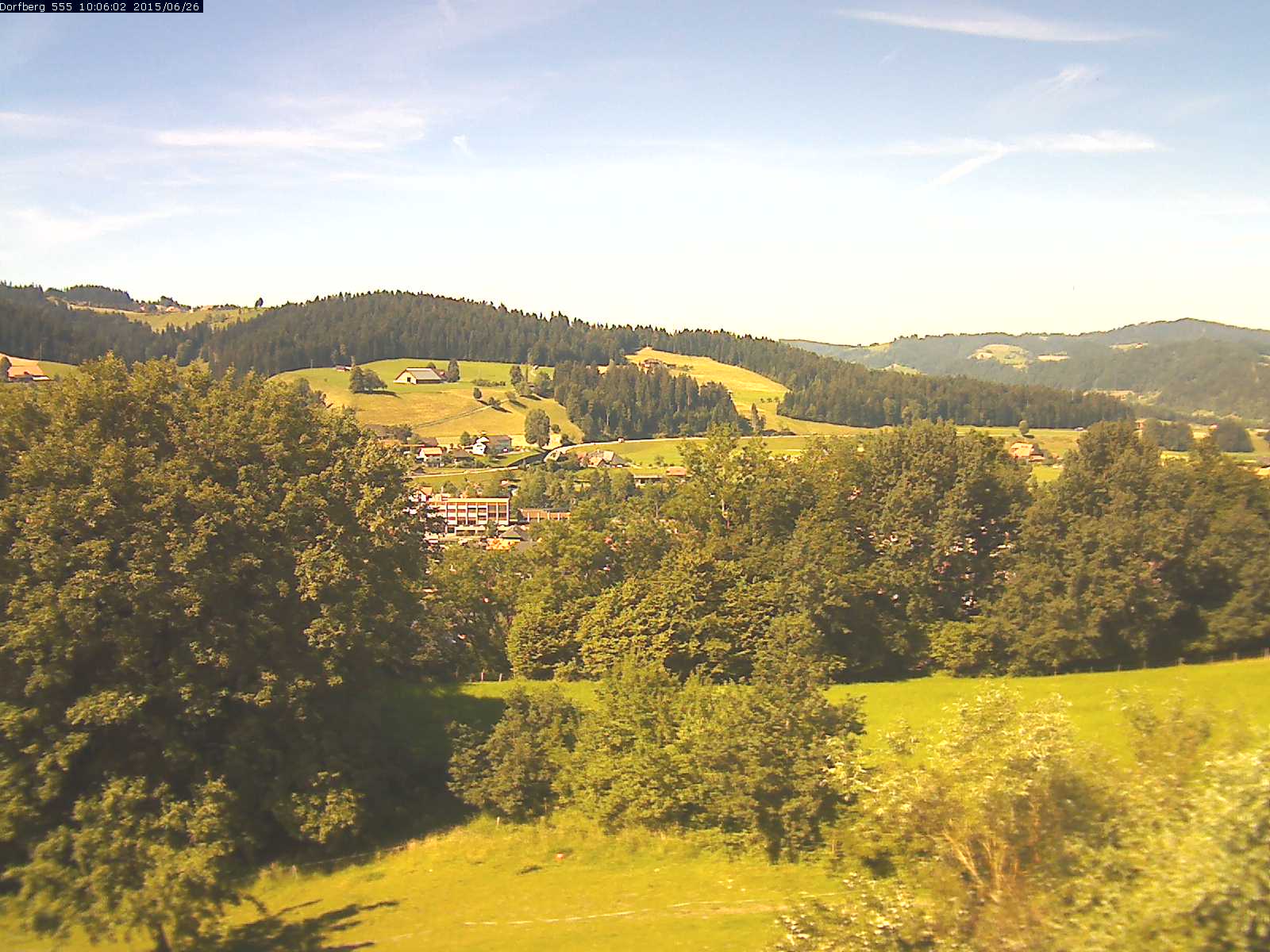 Webcam-Bild: Aussicht vom Dorfberg in Langnau 20150626-100601