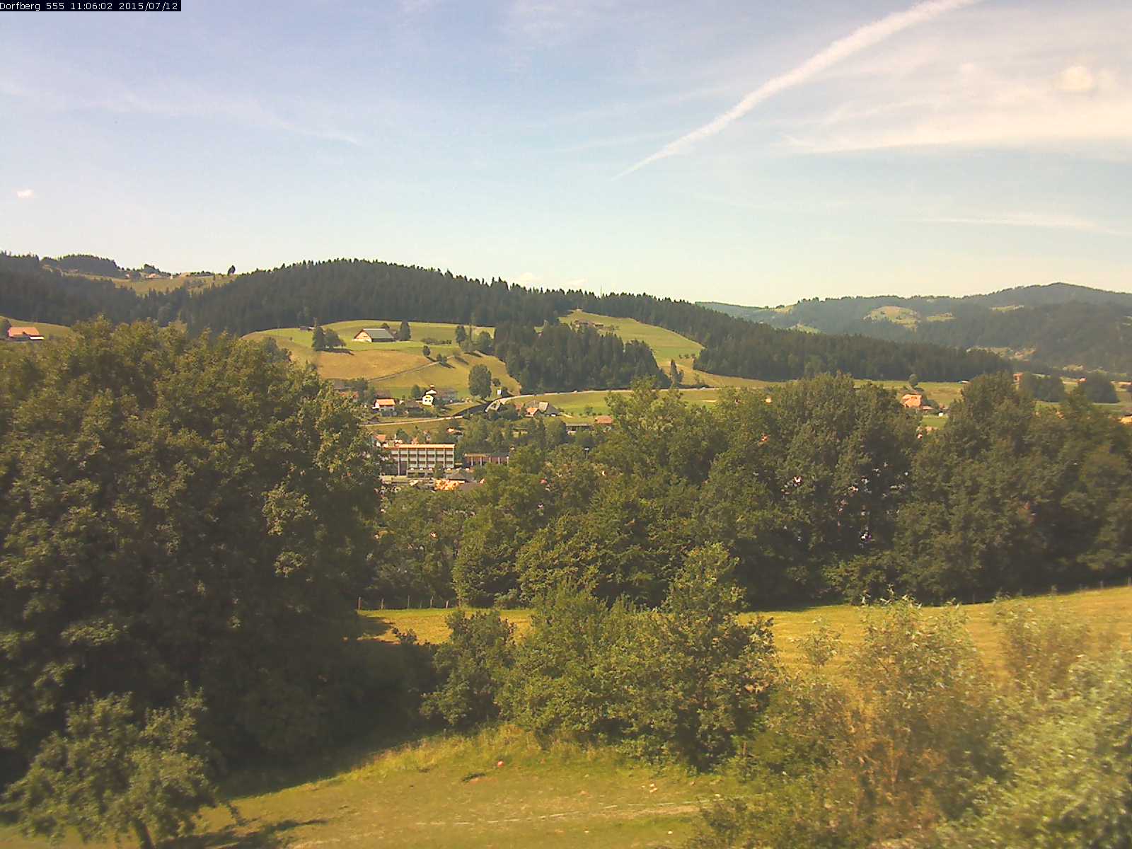Webcam-Bild: Aussicht vom Dorfberg in Langnau 20150712-110601