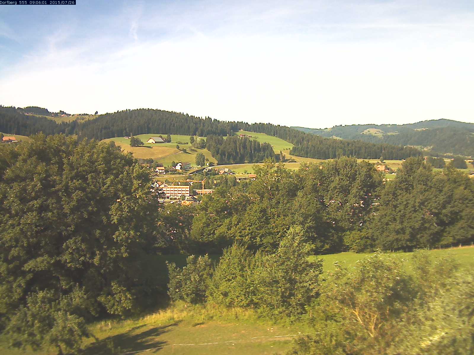 Webcam-Bild: Aussicht vom Dorfberg in Langnau 20150726-090601