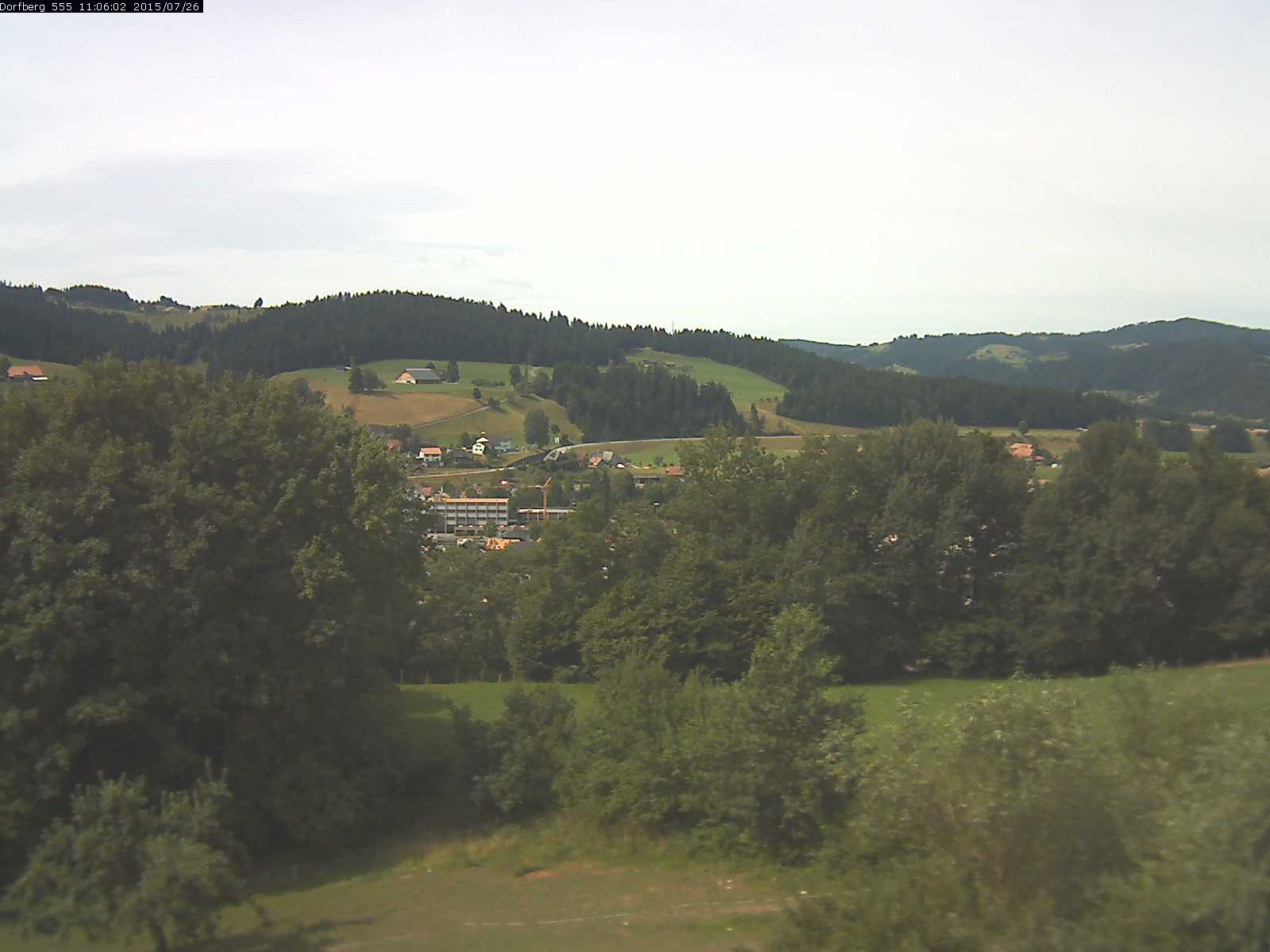 Webcam-Bild: Aussicht vom Dorfberg in Langnau 20150726-110601