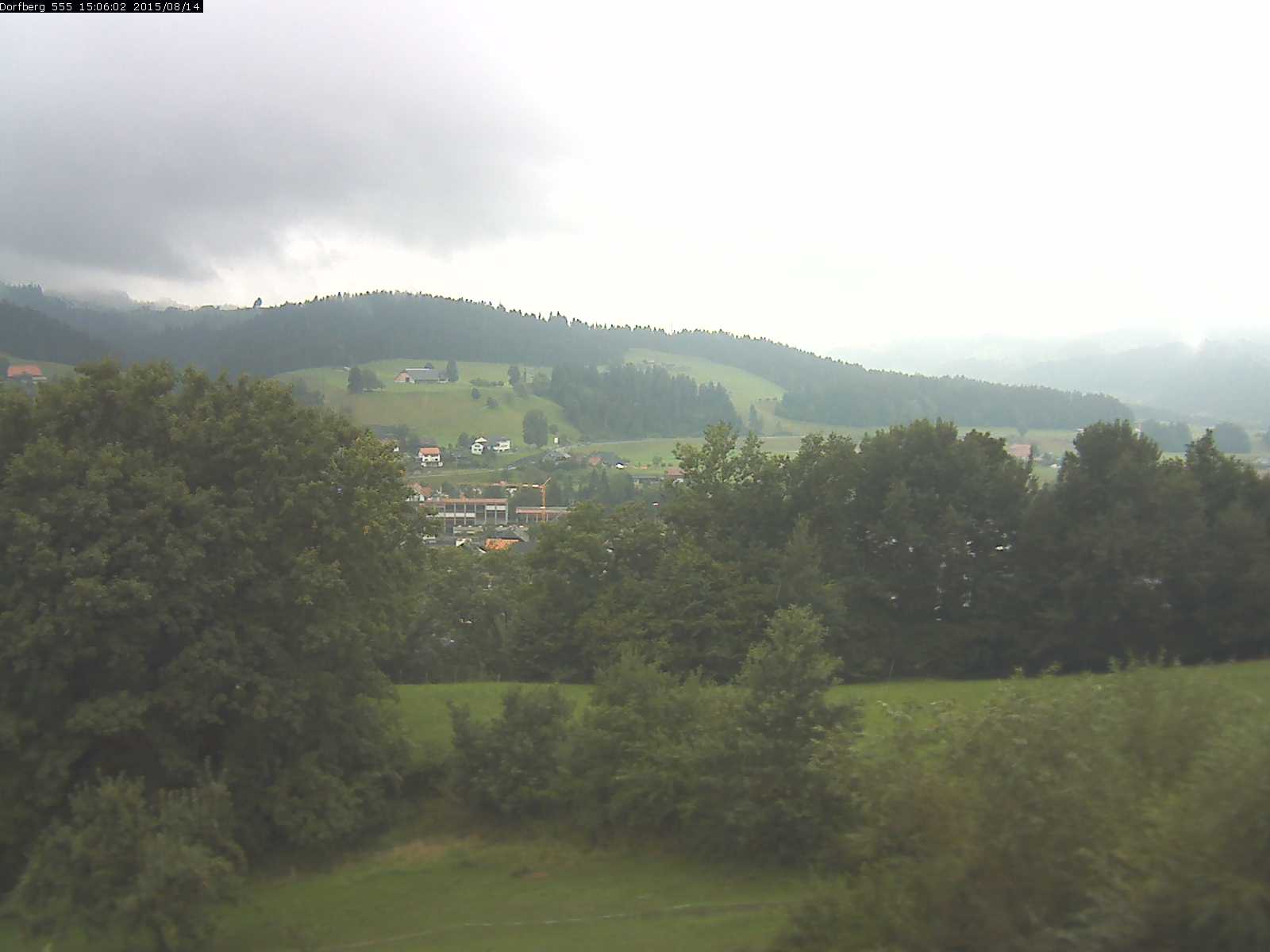 Webcam-Bild: Aussicht vom Dorfberg in Langnau 20150814-150601