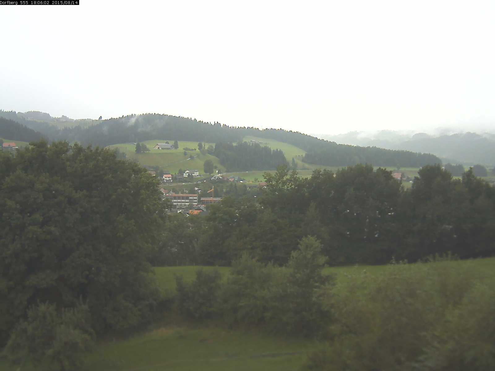 Webcam-Bild: Aussicht vom Dorfberg in Langnau 20150814-180601