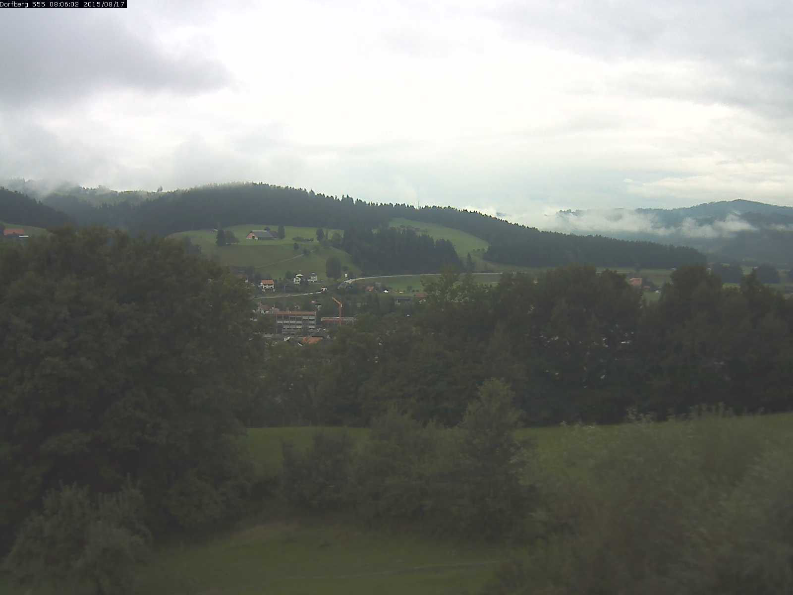 Webcam-Bild: Aussicht vom Dorfberg in Langnau 20150817-080601