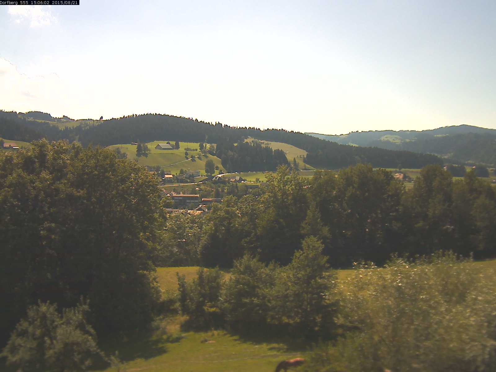 Webcam-Bild: Aussicht vom Dorfberg in Langnau 20150821-150601