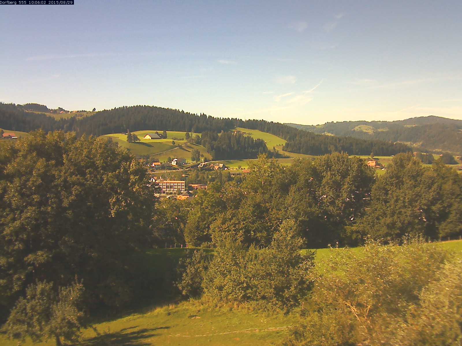 Webcam-Bild: Aussicht vom Dorfberg in Langnau 20150829-100601