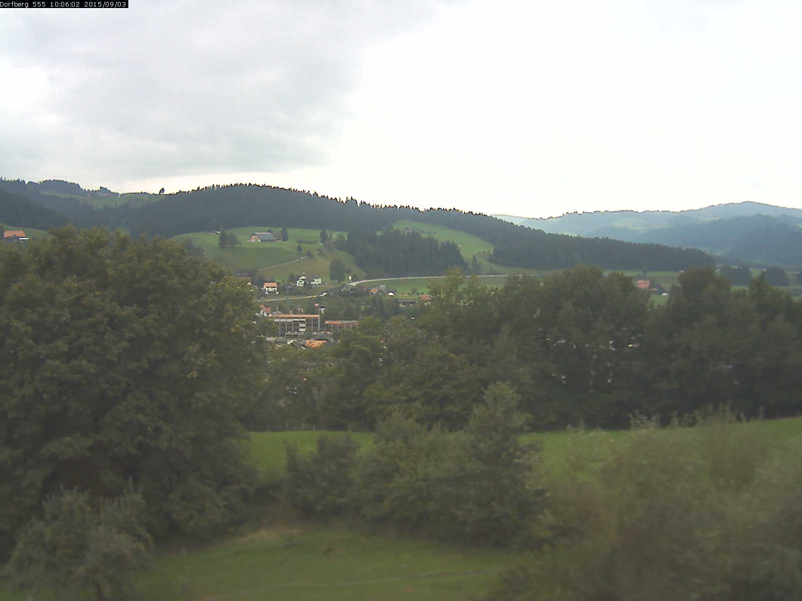Webcam-Bild: Aussicht vom Dorfberg in Langnau 20150903-100601