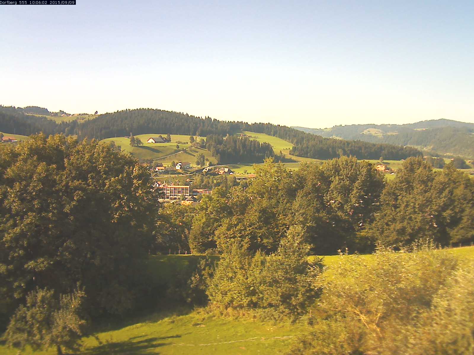 Webcam-Bild: Aussicht vom Dorfberg in Langnau 20150909-100601