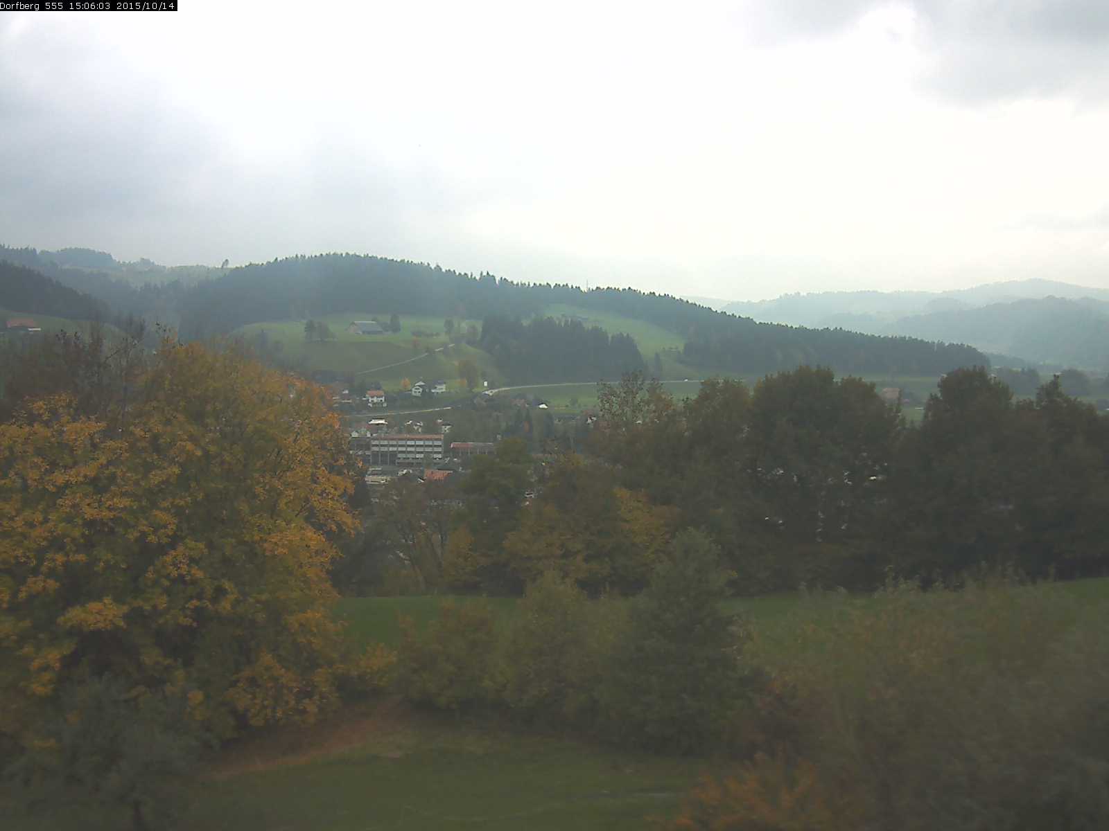 Webcam-Bild: Aussicht vom Dorfberg in Langnau 20151014-150601