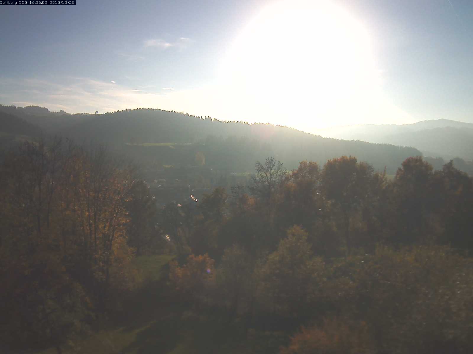 Webcam-Bild: Aussicht vom Dorfberg in Langnau 20151026-160601