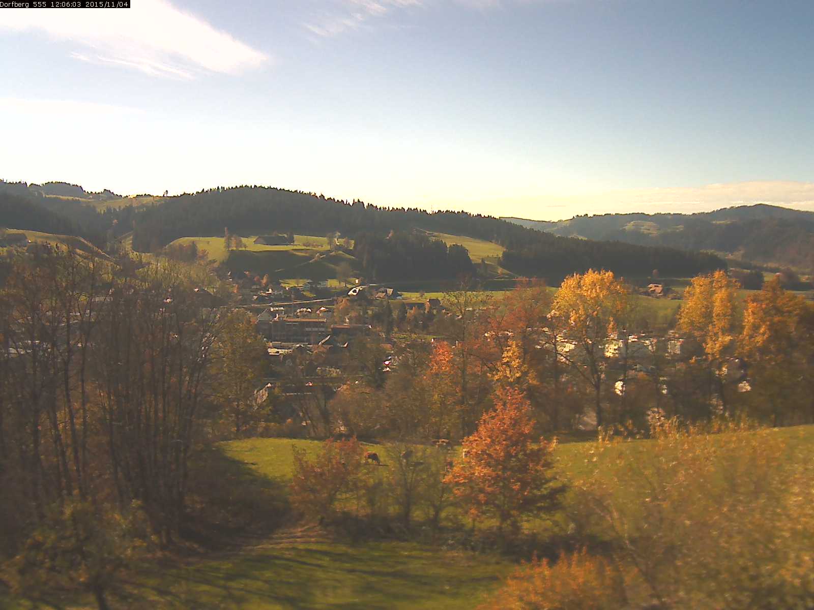 Webcam-Bild: Aussicht vom Dorfberg in Langnau 20151104-120601