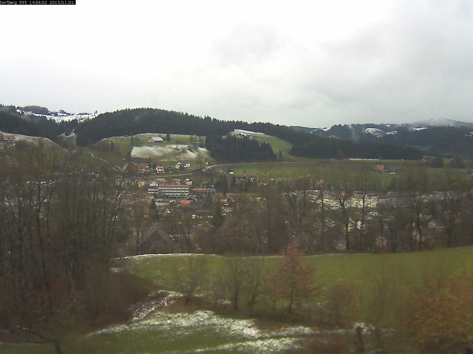 Webcam-Bild: Aussicht vom Dorfberg in Langnau 20151121-140602