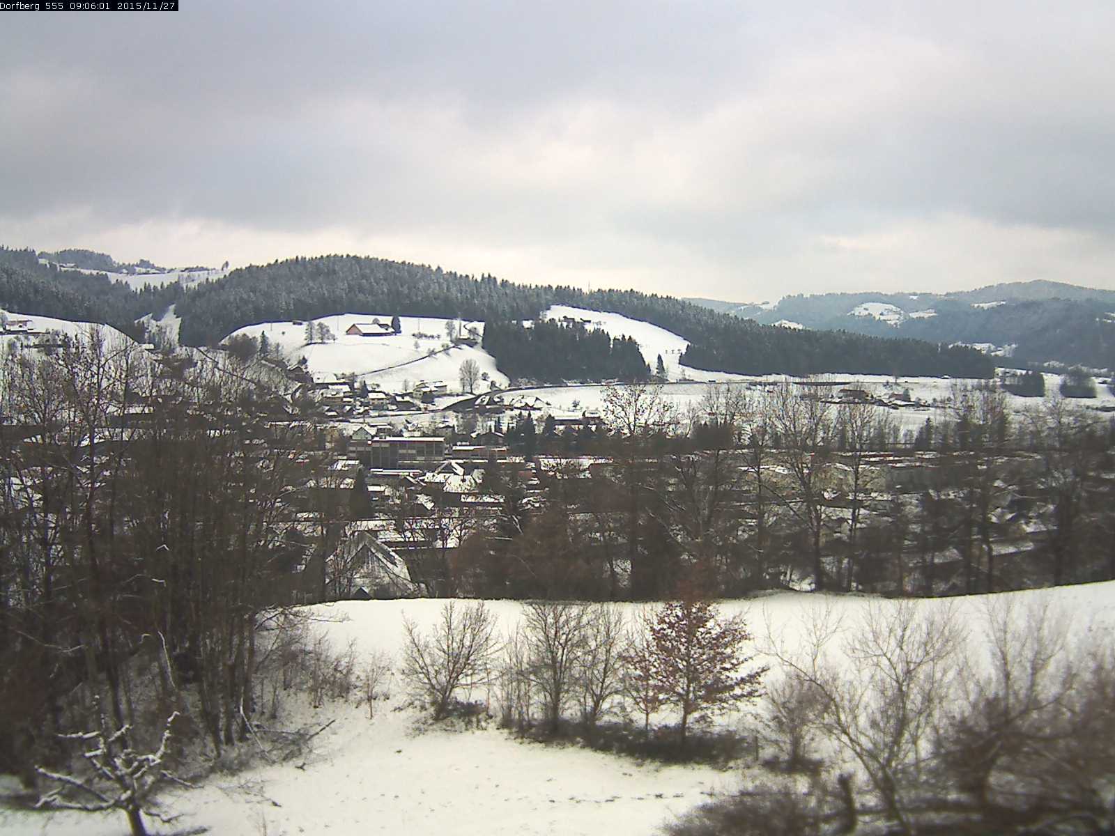 Webcam-Bild: Aussicht vom Dorfberg in Langnau 20151127-090601