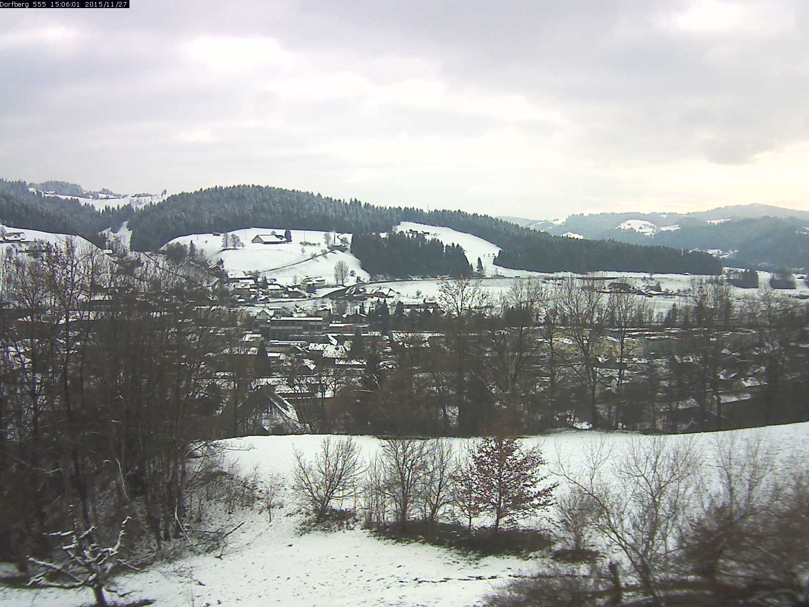 Webcam-Bild: Aussicht vom Dorfberg in Langnau 20151127-150601