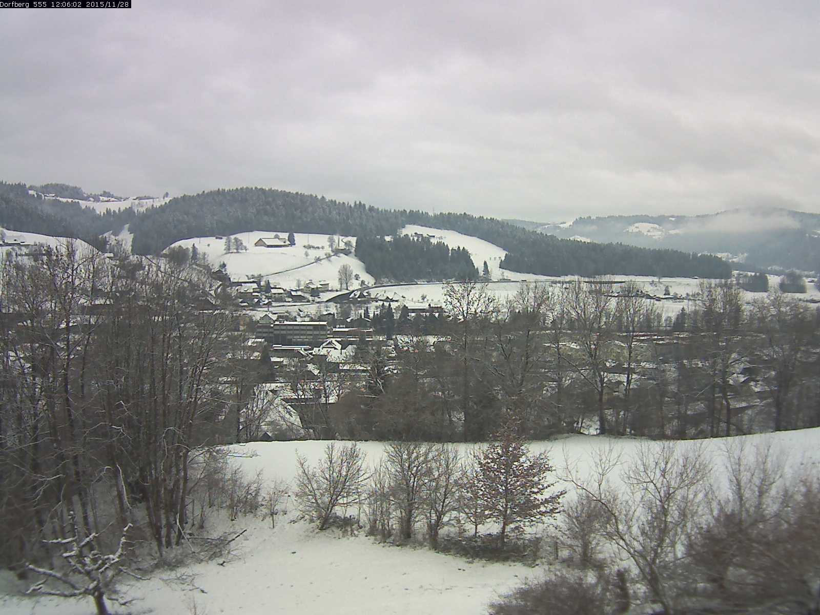 Webcam-Bild: Aussicht vom Dorfberg in Langnau 20151128-120601