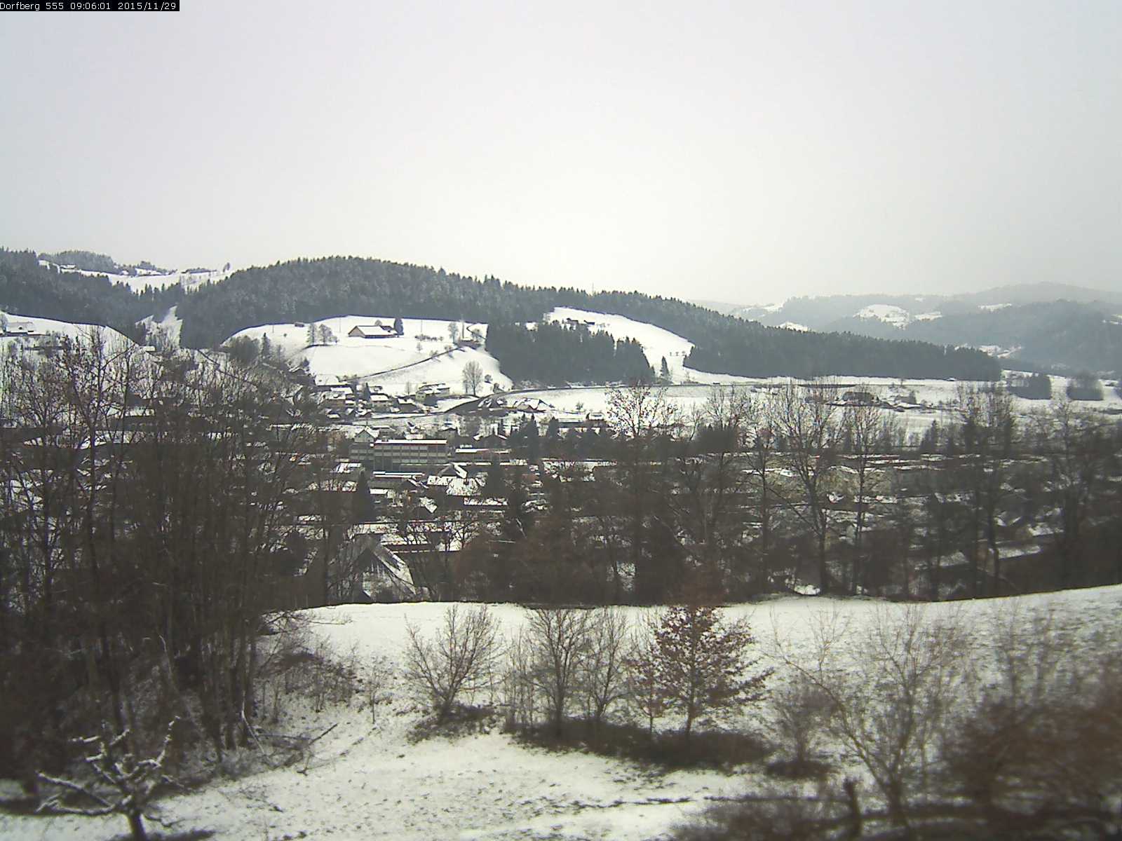 Webcam-Bild: Aussicht vom Dorfberg in Langnau 20151129-090601