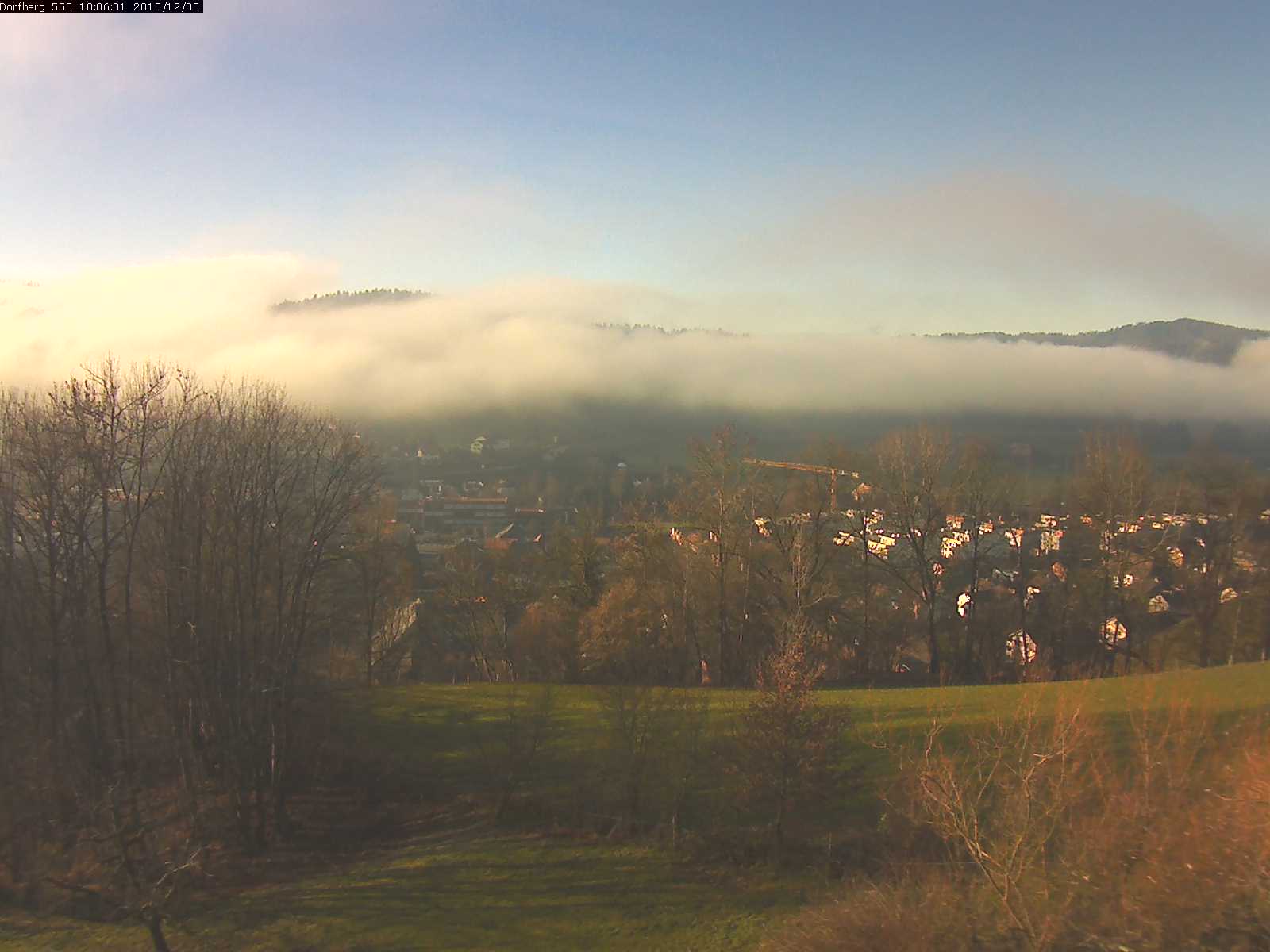 Webcam-Bild: Aussicht vom Dorfberg in Langnau 20151205-100601