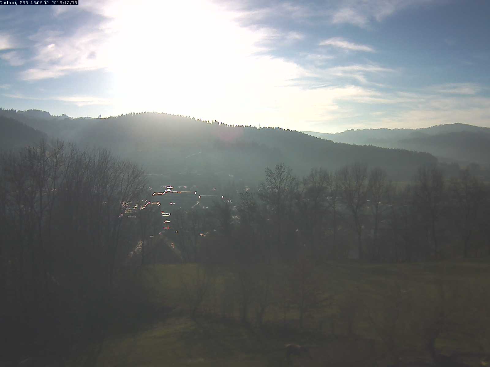 Webcam-Bild: Aussicht vom Dorfberg in Langnau 20151205-150601
