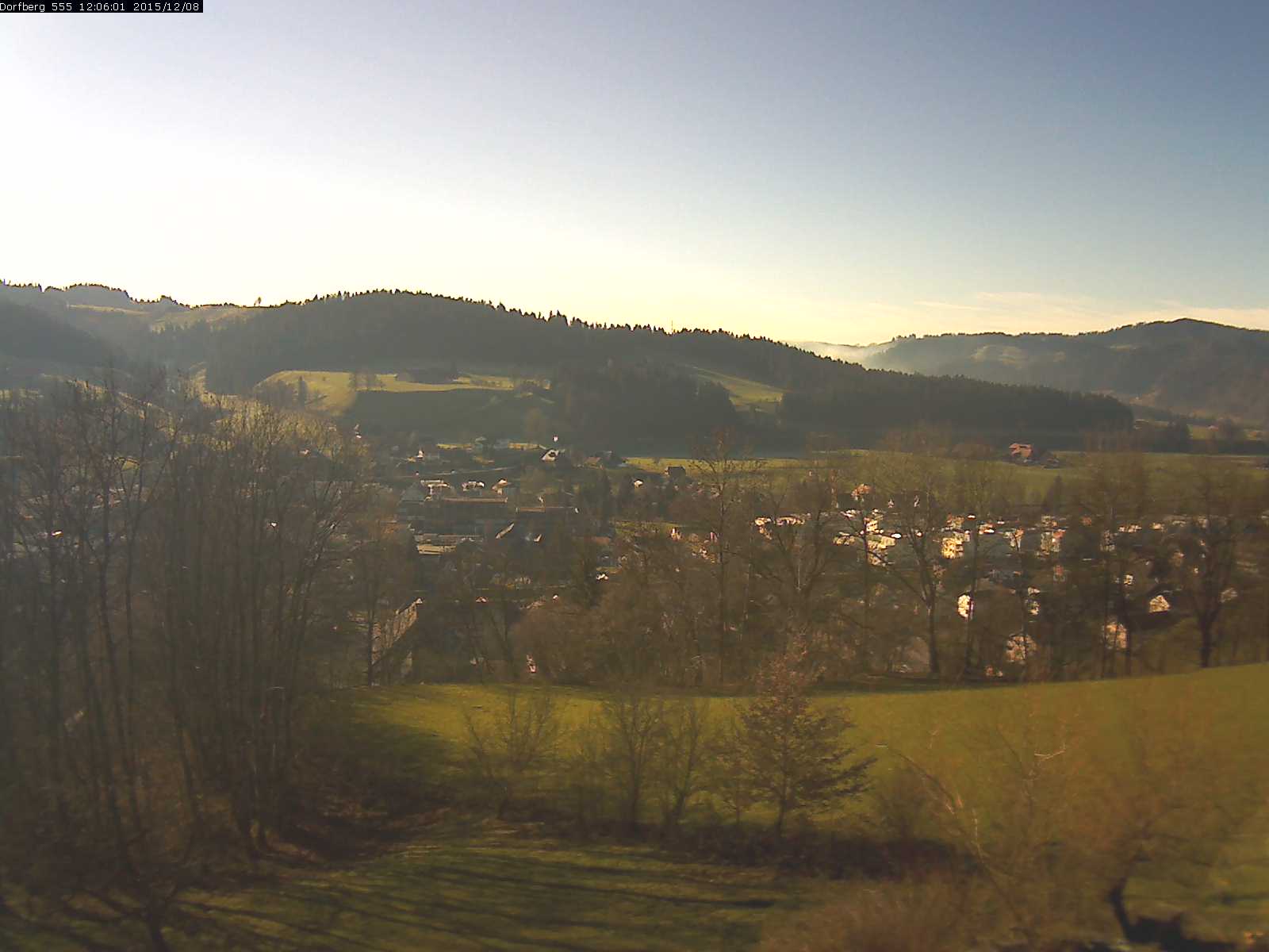 Webcam-Bild: Aussicht vom Dorfberg in Langnau 20151208-120601